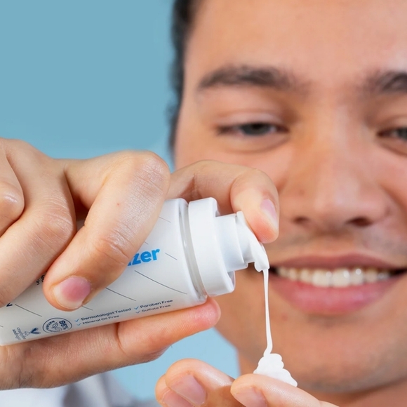 CLEARANCE! Hanhoo Men Blemish Moisturizer for Men, 60ml, NIB - Picture 4 of 6